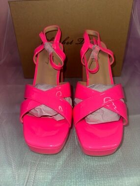 Elisabet Tang Hot Pink Patent Platform Heels
